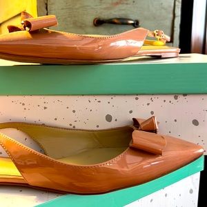 Ann Taylor patent slingback flats